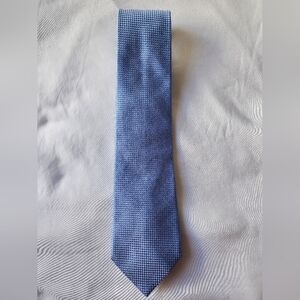 Nicole Miller New York Necktie, Men's Blue All Silk Nicole Miller Formal Necktie